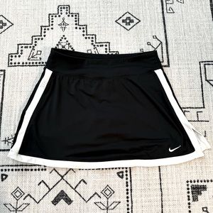 Nike DRI-FIT tennis skirt - size XS